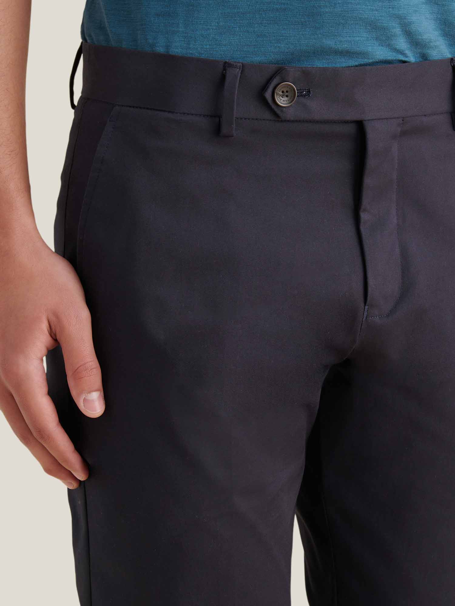 Dean Stretch Cotton Trouser in Dark Sapphire Navy - Image 6