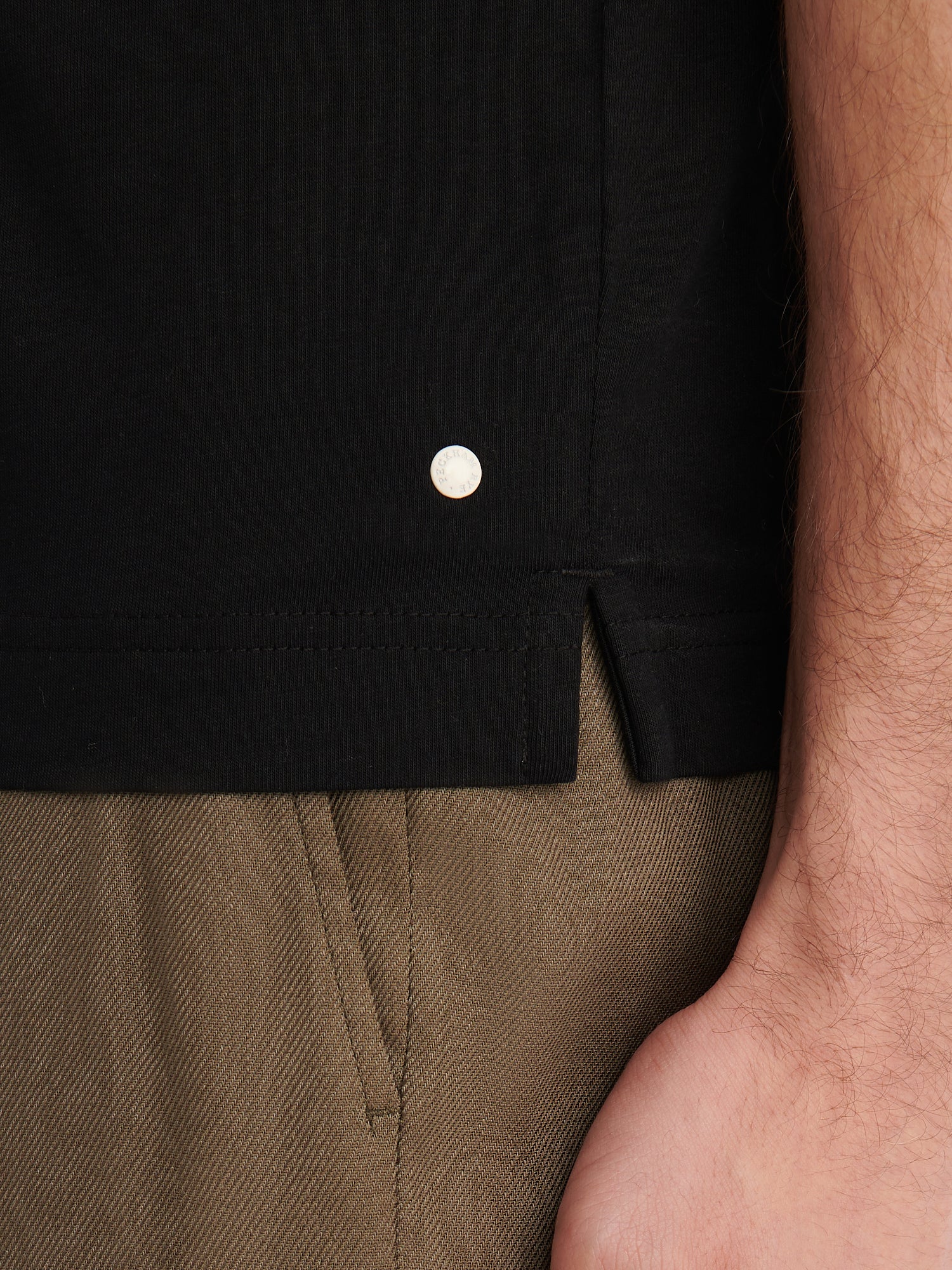 Devonshire Mercerised Cotton T-Shirt in Black - Image 5